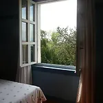 Carolinas Garden בית הארחה