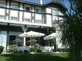 Carolinas Garden Gæstehus 3*