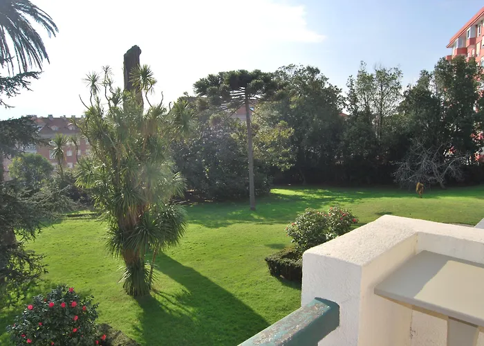 Carolinas Garden Pensionat 3*